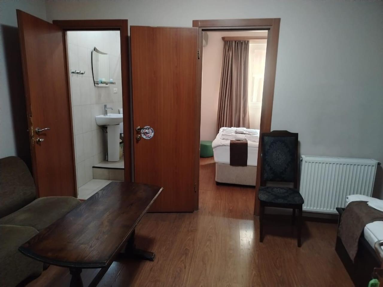 Hotel Imereti ティビリシ エクステリア 写真