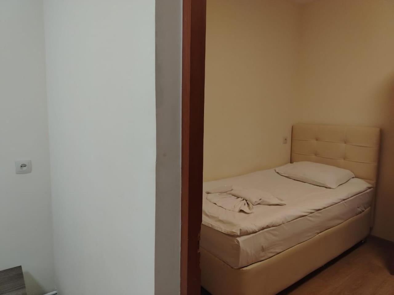 Hotel Imereti ティビリシ エクステリア 写真