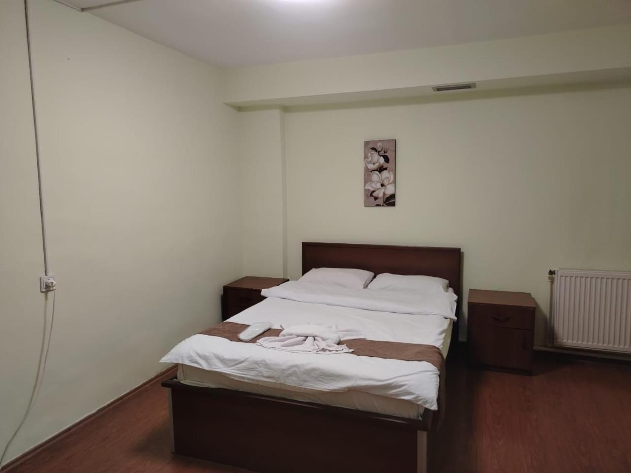 Hotel Imereti ティビリシ エクステリア 写真