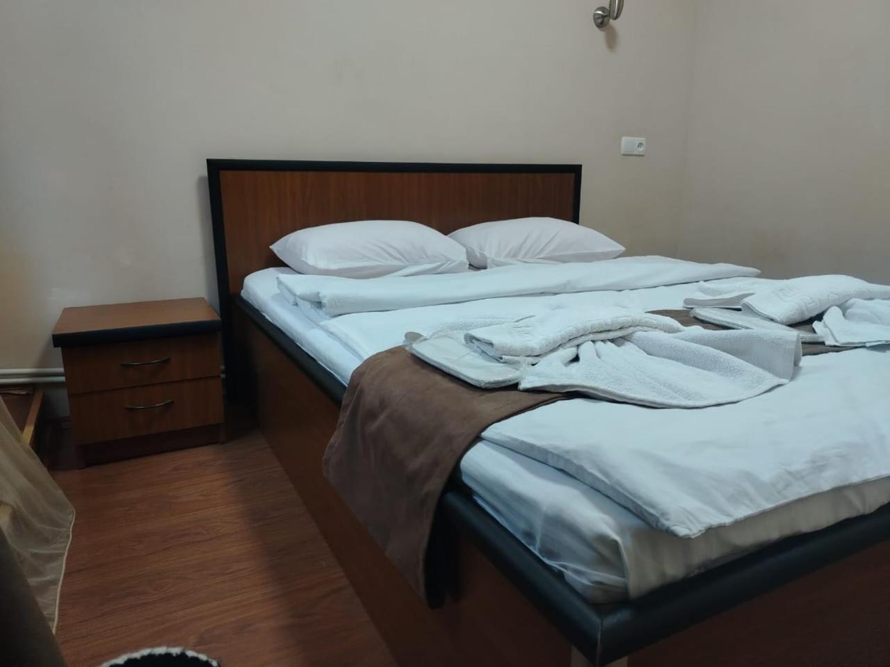 Hotel Imereti ティビリシ エクステリア 写真