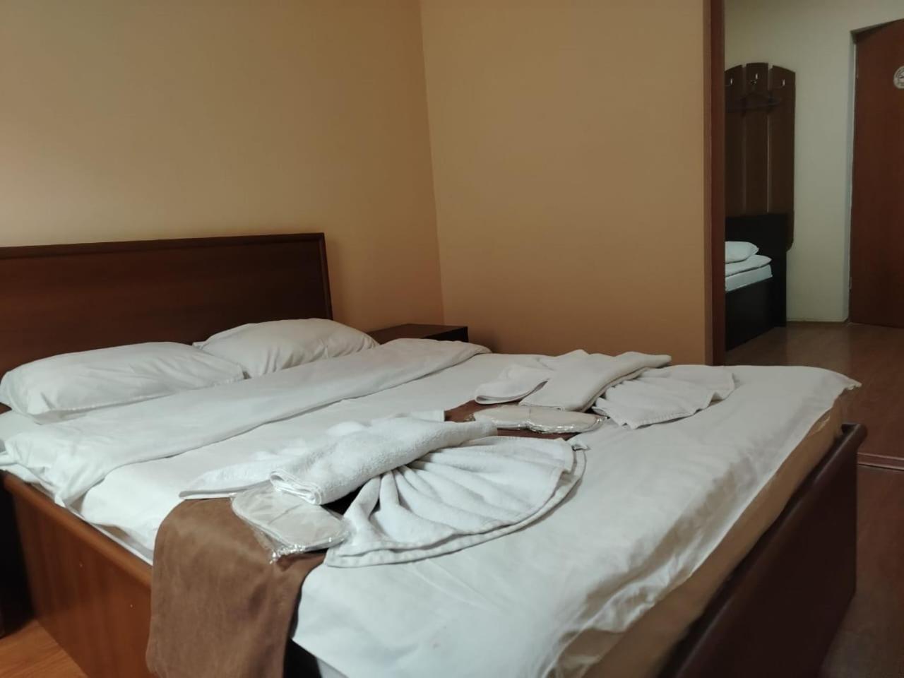 Hotel Imereti ティビリシ エクステリア 写真