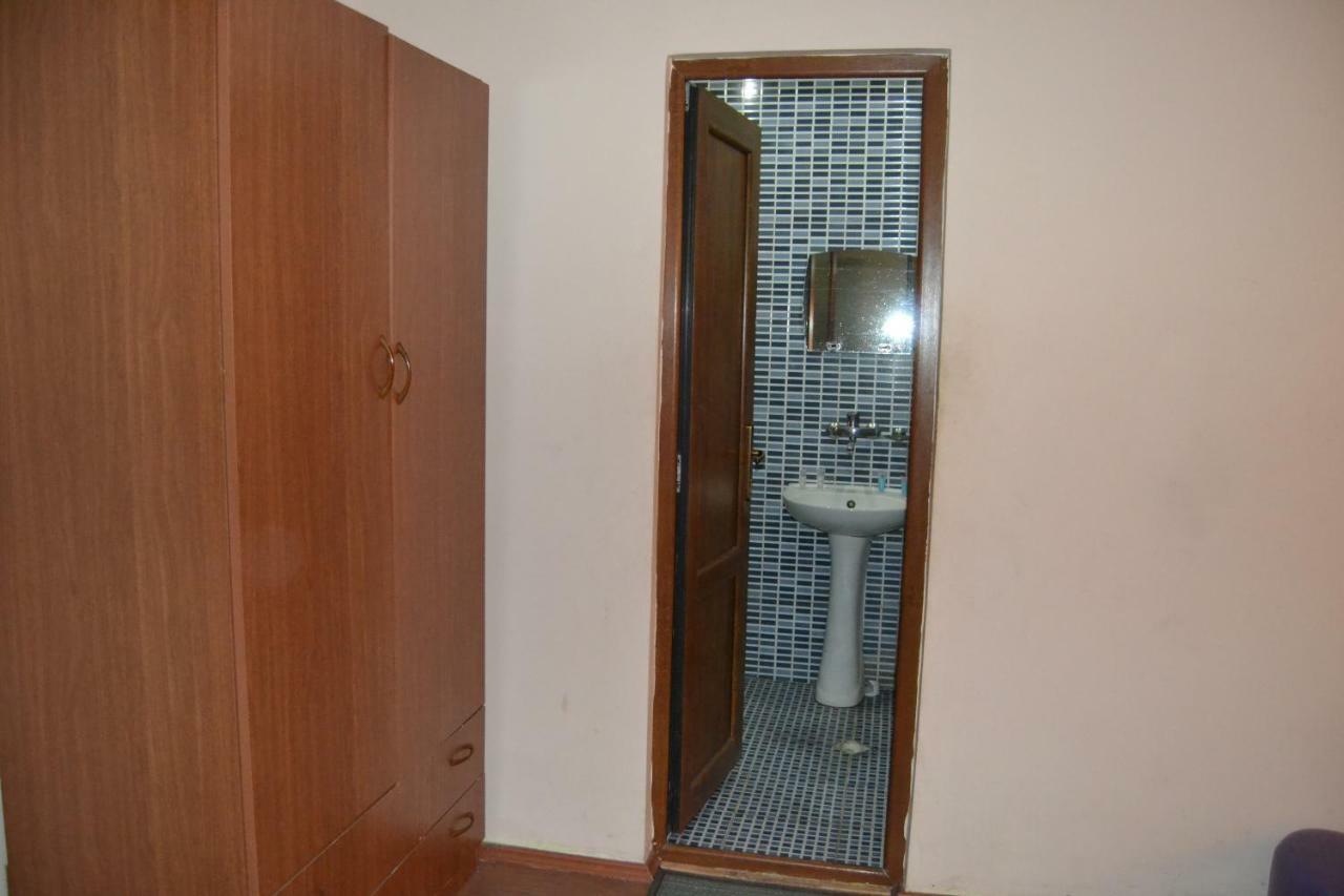 Hotel Imereti ティビリシ エクステリア 写真
